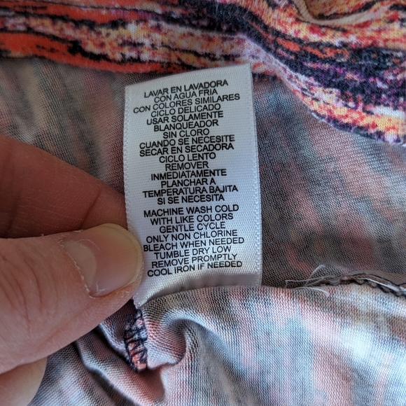 Daisy Fuentes Women's Mini Dress Size Small Multicolor Short Sleeve Pullover - Picture 9 of 9